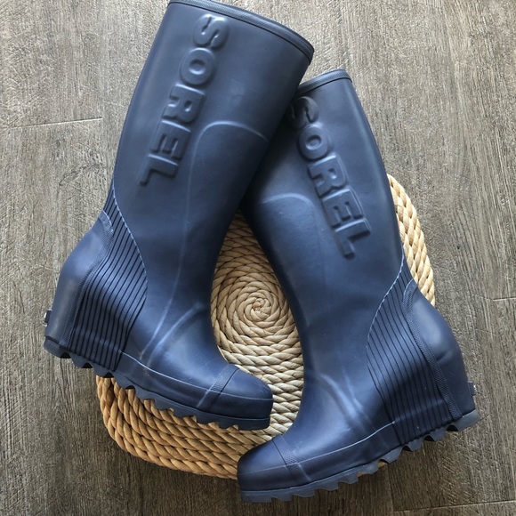 sorel blue wedge boots